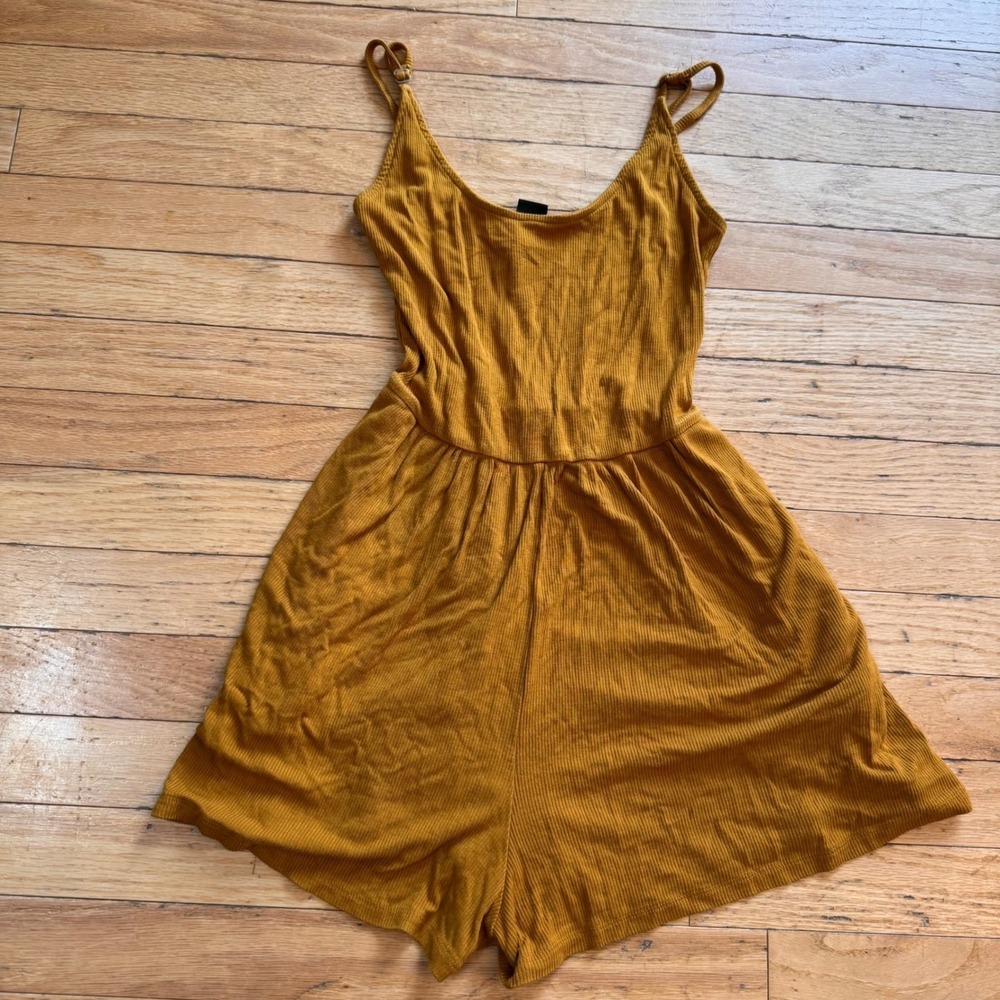 Wild Fable Mustard Yellow Ribbed Knit Romper Sleeveless‎ Pockets Small